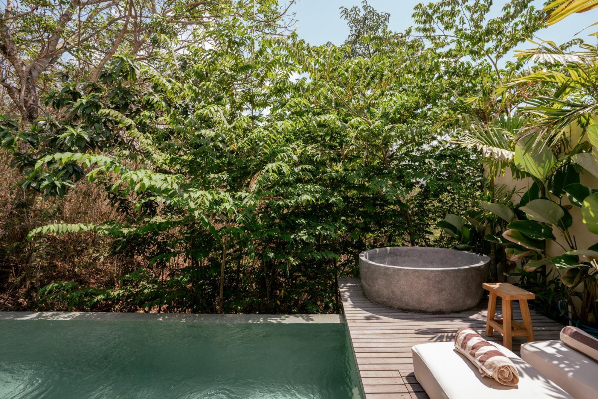 Olea Villas Resort Kuta  Экстерьер фото